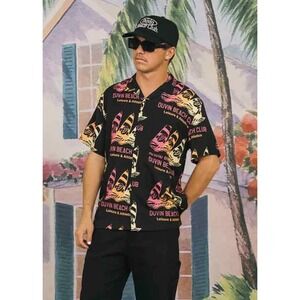 Duvin Tailwinds Beach Club Print Short Sleeve Button Up Shirt Men's‎ Large NWOT
